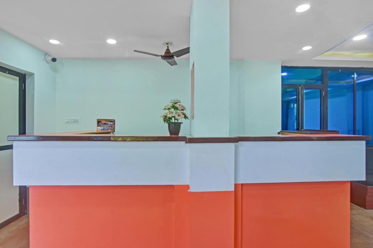 Capital O 85357 Hotel Sai Datta カラングート エクステリア 写真